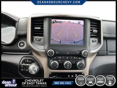 2020 RAM 1500 Laramie 4x4 Crew Cab 5'7" Box