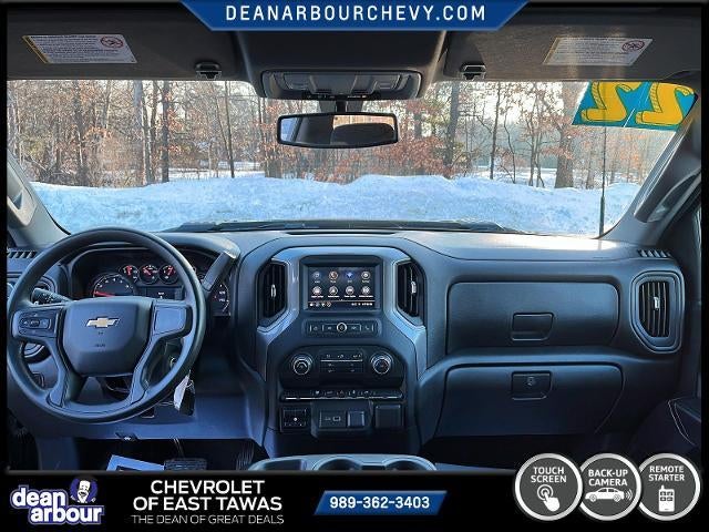 2022 Chevrolet Silverado 2500 HD Crew Cab Standard Box 4-Wheel Drive Custom