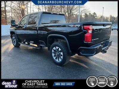 2022 Chevrolet Silverado 2500 HD Crew Cab Standard Box 4-Wheel Drive Custom