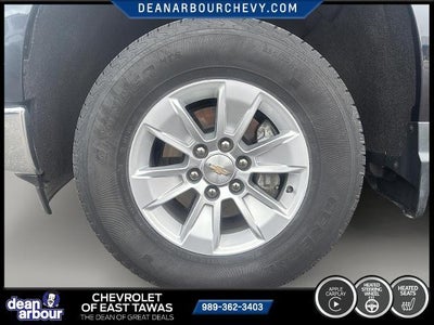 2022 Chevrolet Silverado 1500 Double Cab Standard Box 4-Wheel Drive LT 1LT