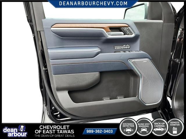 2022 Chevrolet Silverado 1500 Crew Cab Standard Box 4-Wheel Drive High Country