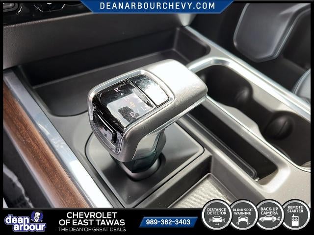 2022 Chevrolet Silverado 1500 Crew Cab Standard Box 4-Wheel Drive High Country